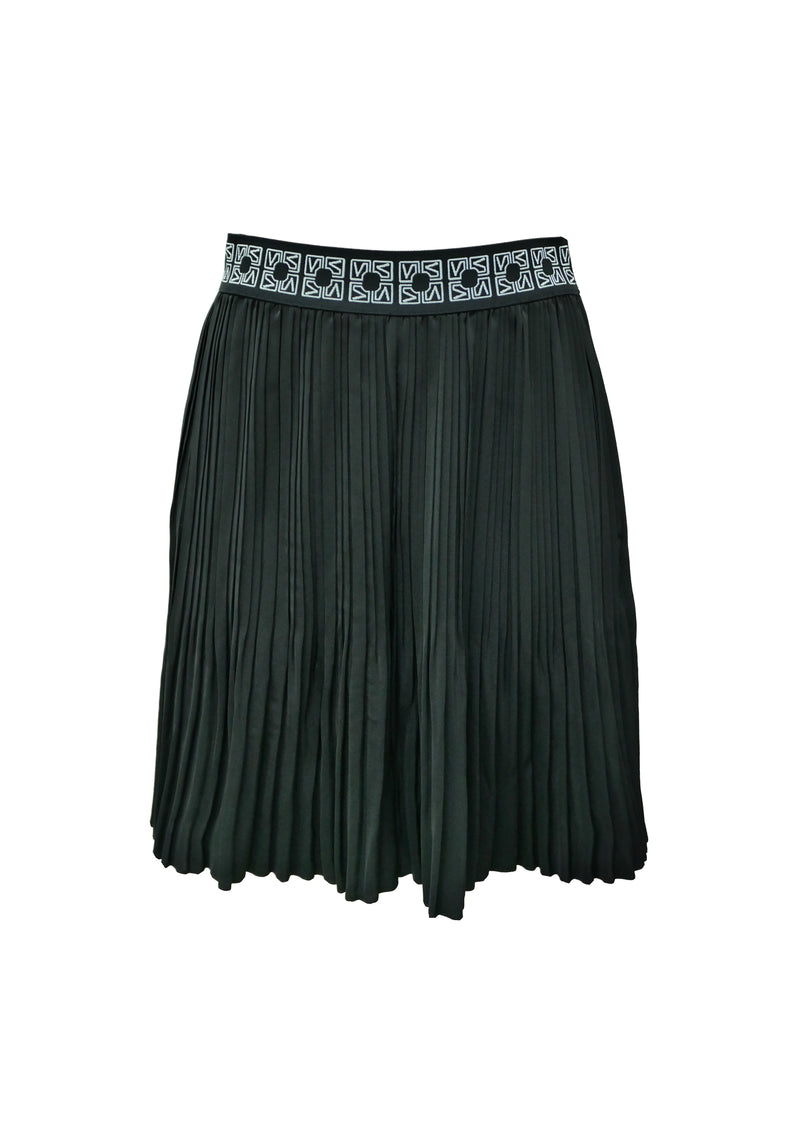 SOLID PLEATING SHORTS