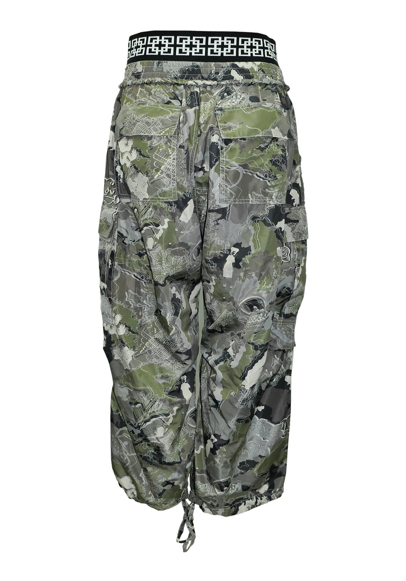 CITY CAMOUFLAGE PRINT ON TAFFETA CARGO PANTS