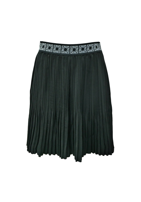 SOLID PLEATING SHORTS