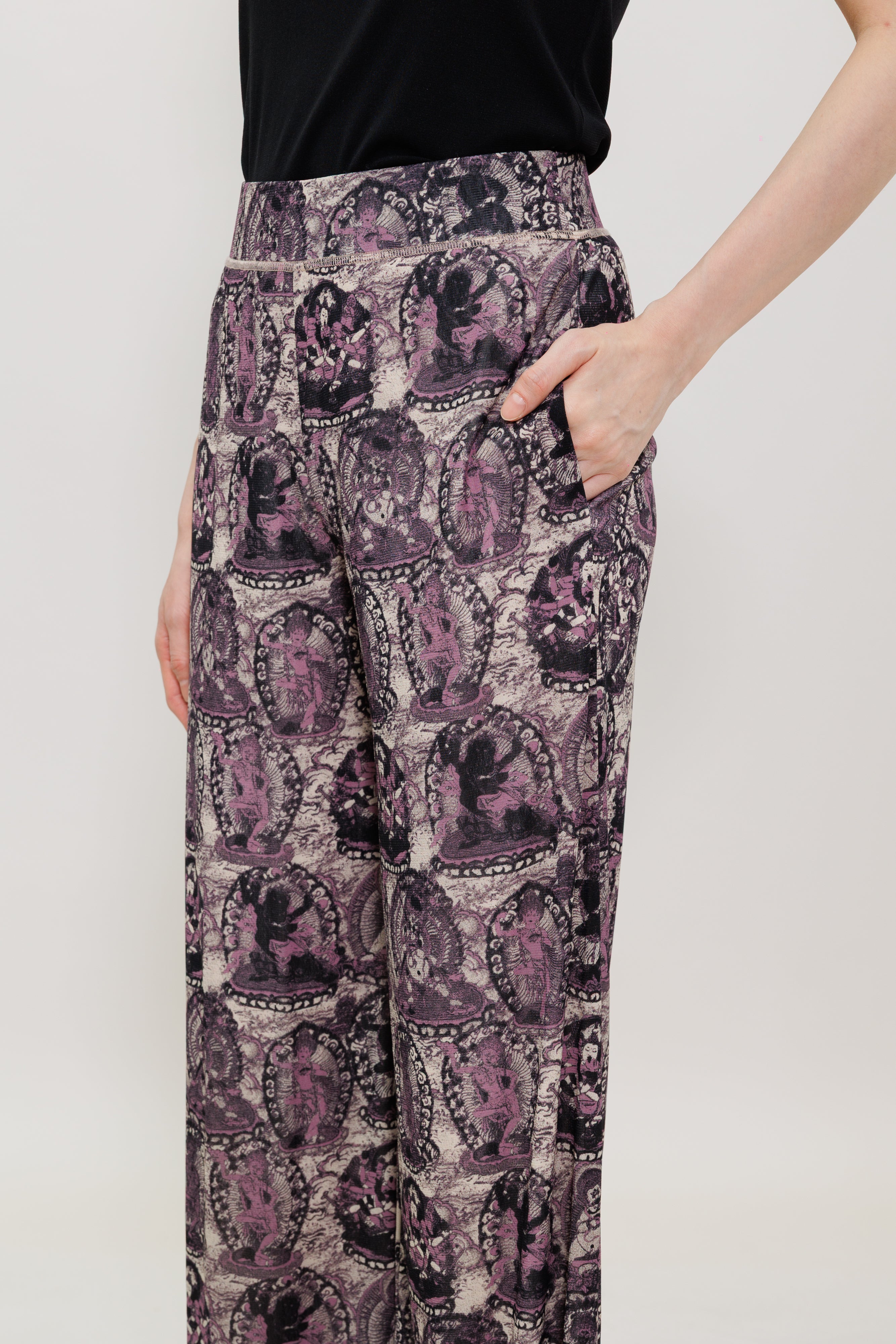 Tanka Buddha Print Relaxed Pants
