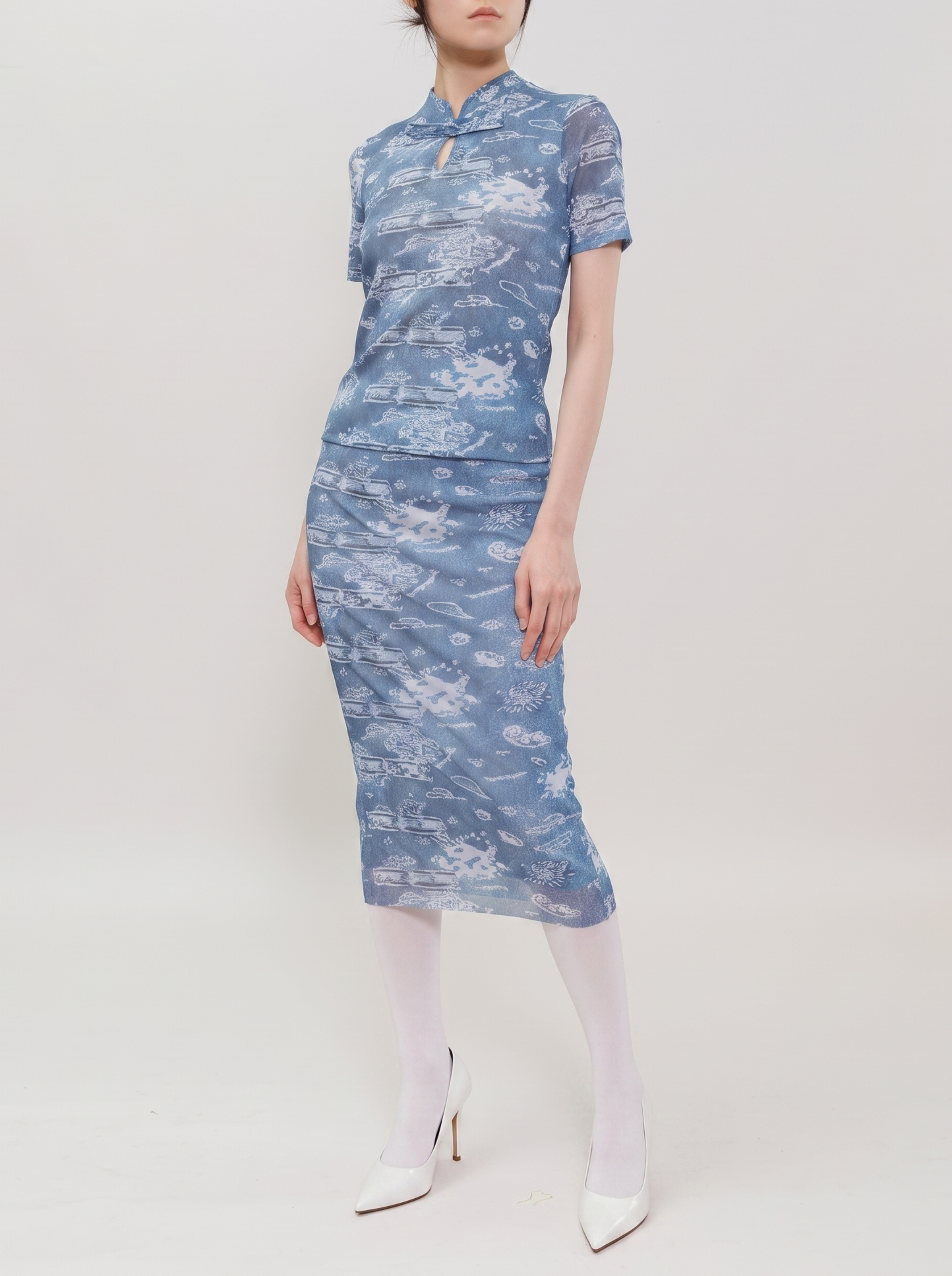 Chinese Button Print Qipao Top