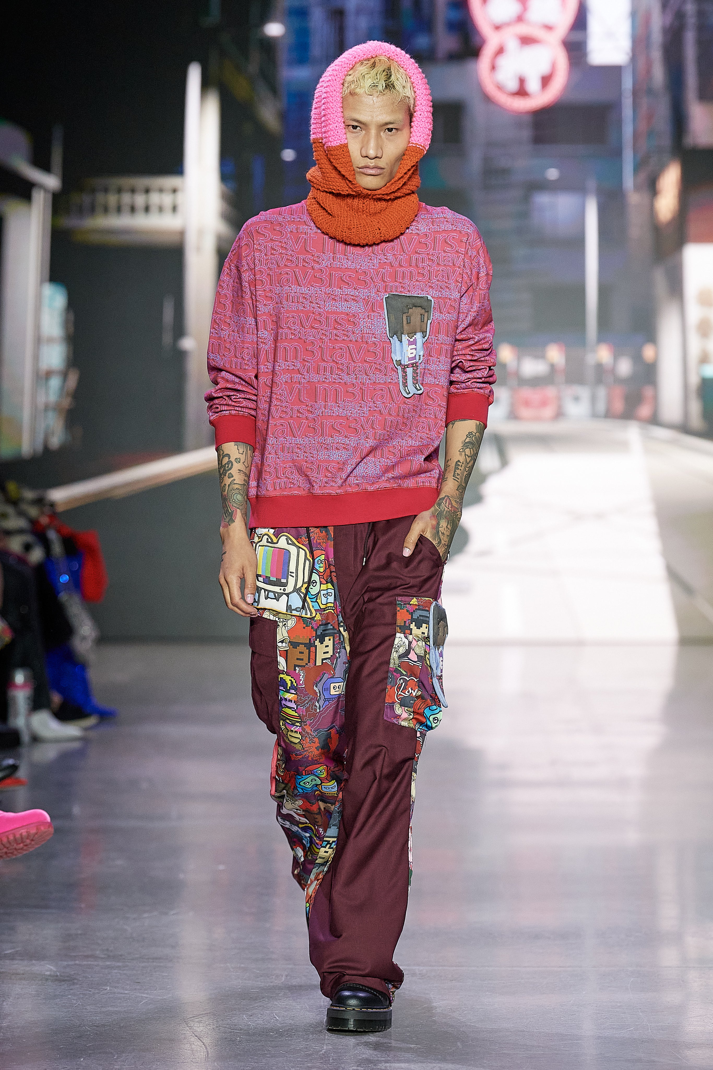 FW2023 – Vivienne Tam Store