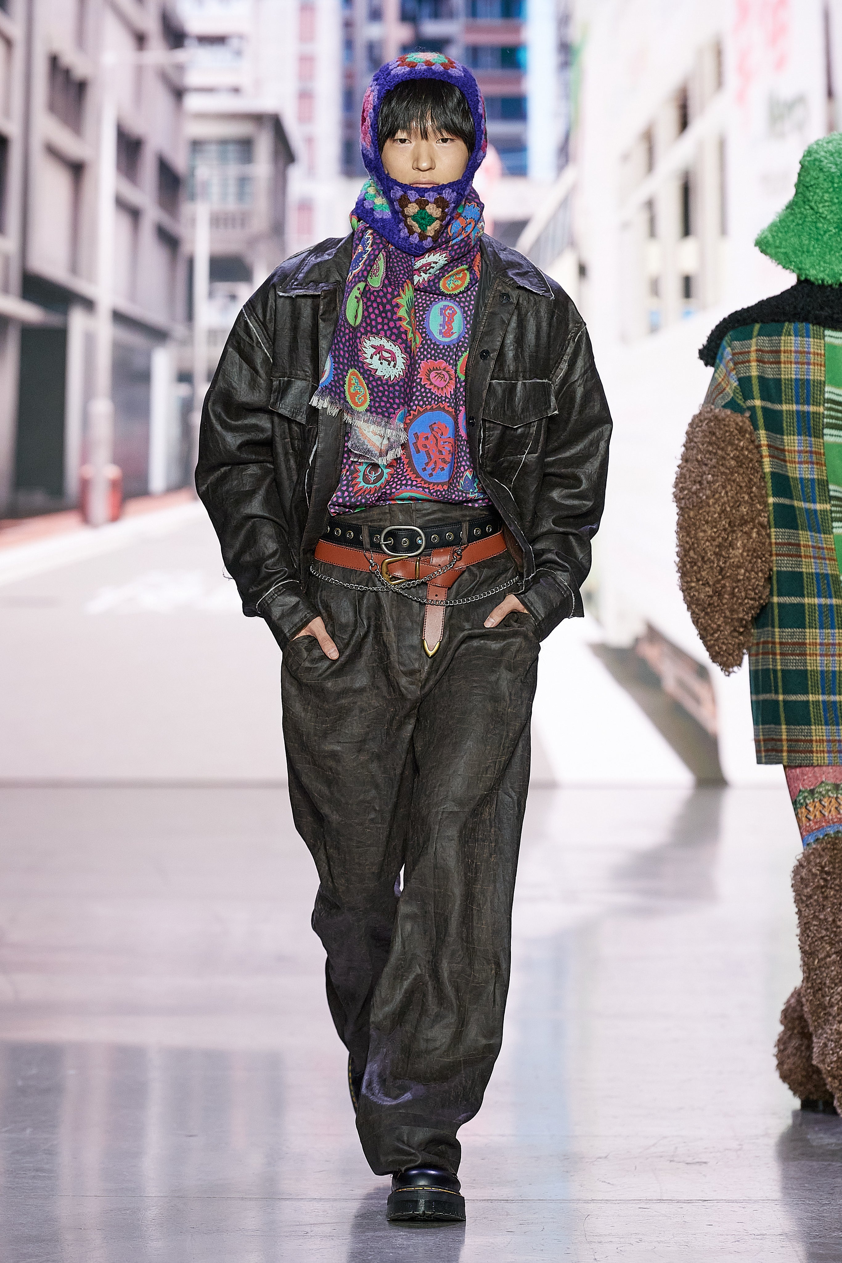 FW2023 – Vivienne Tam Store