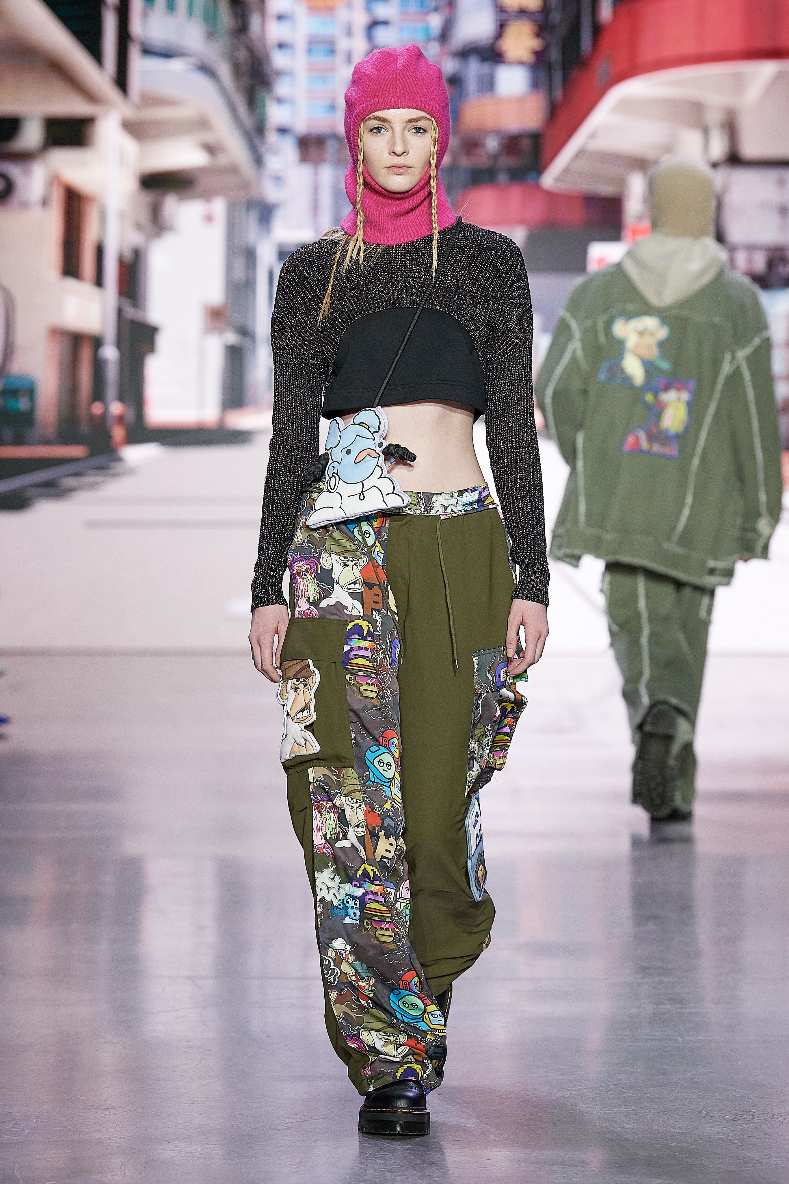 FW2023 – Vivienne Tam Store