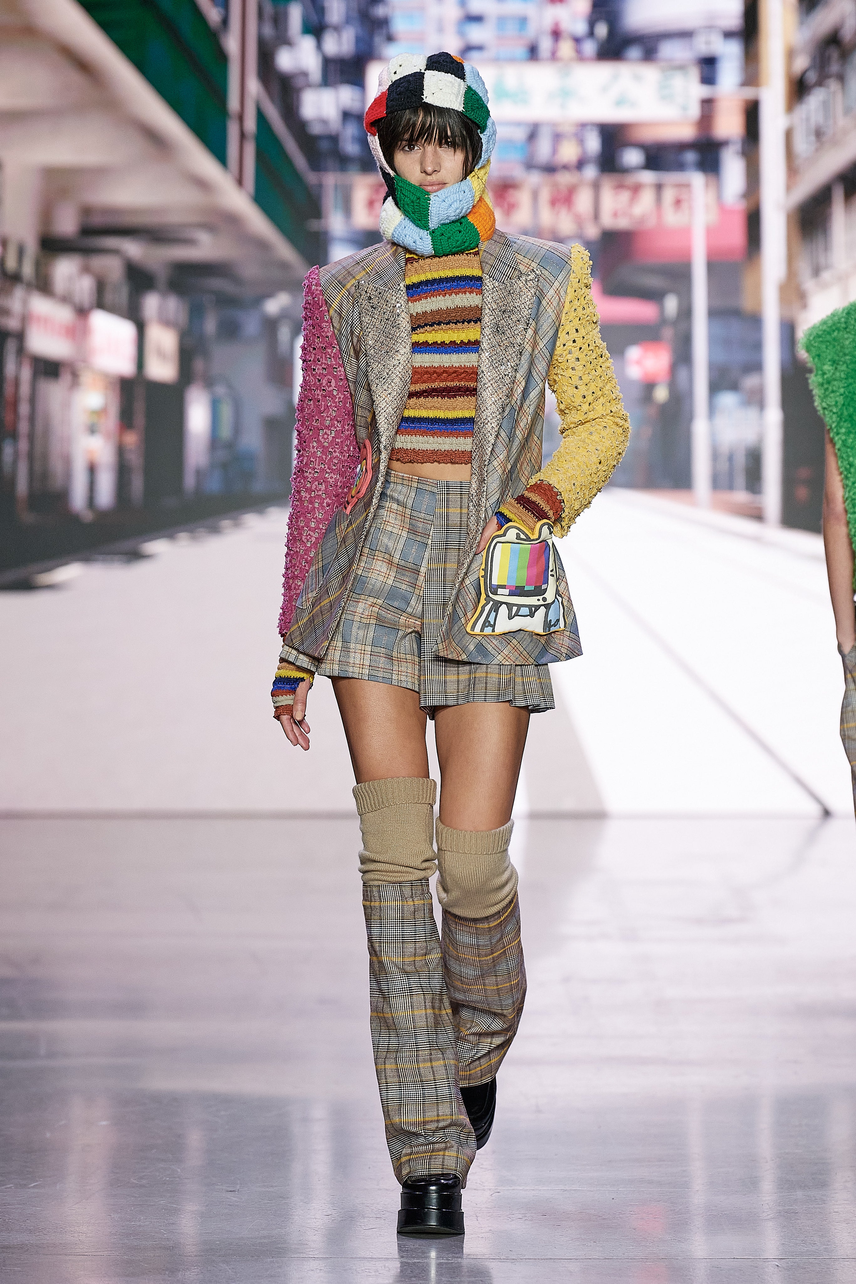 FW2023 – Vivienne Tam Store