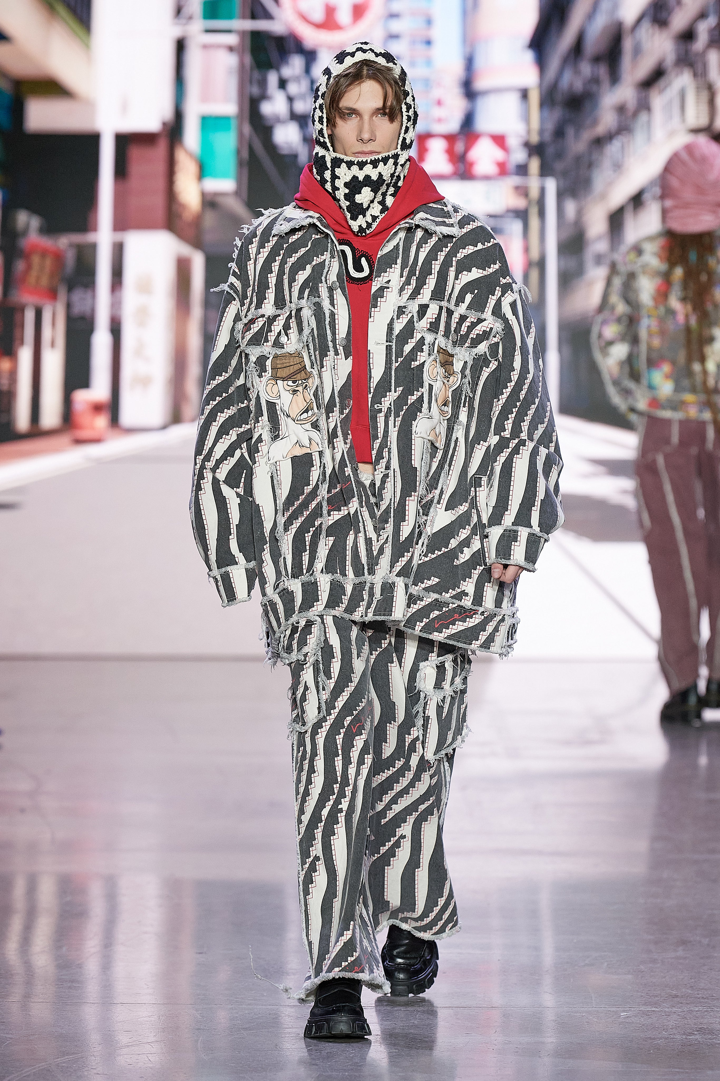 FW2023 – Vivienne Tam Store