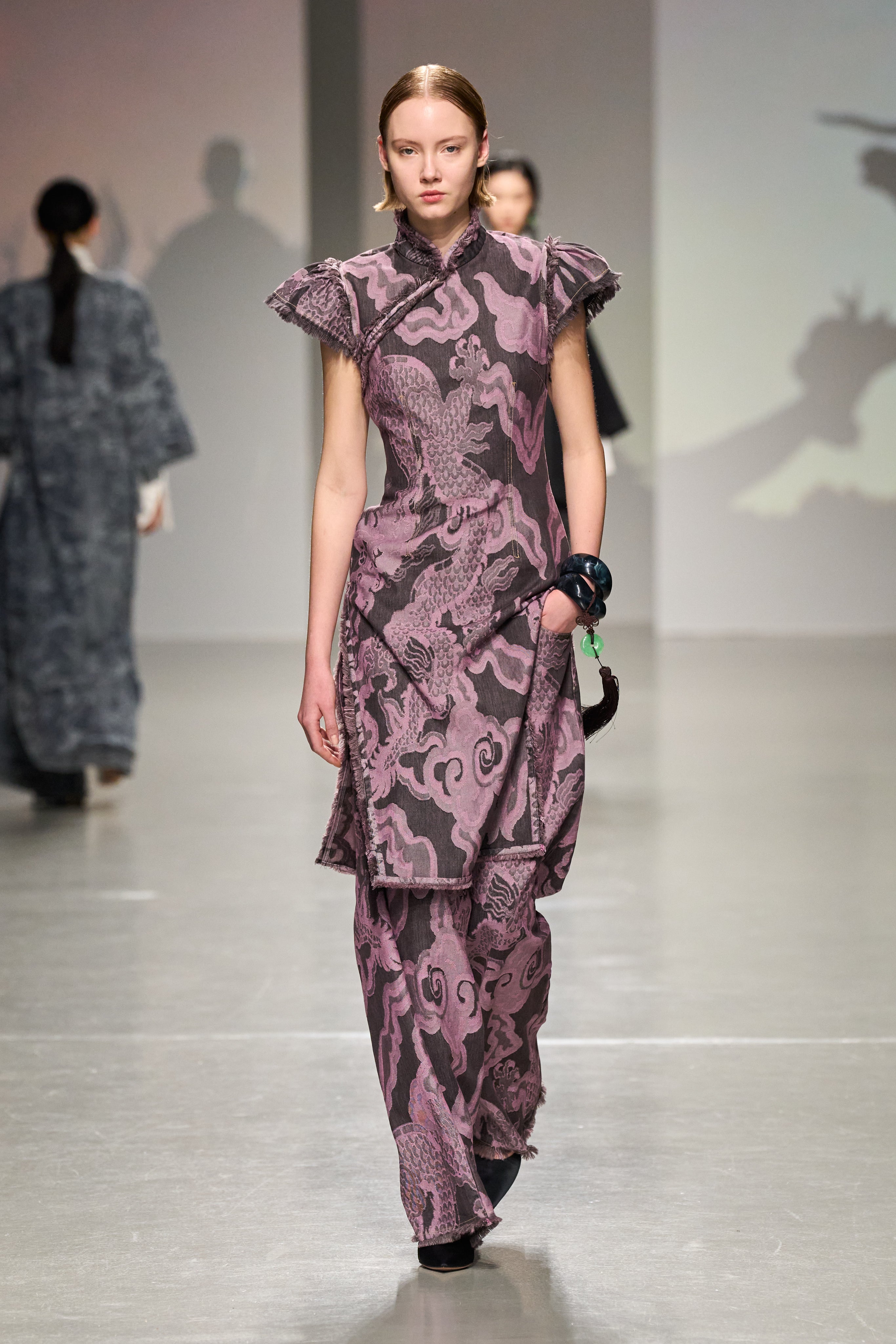 FW2024 – Vivienne Tam Store