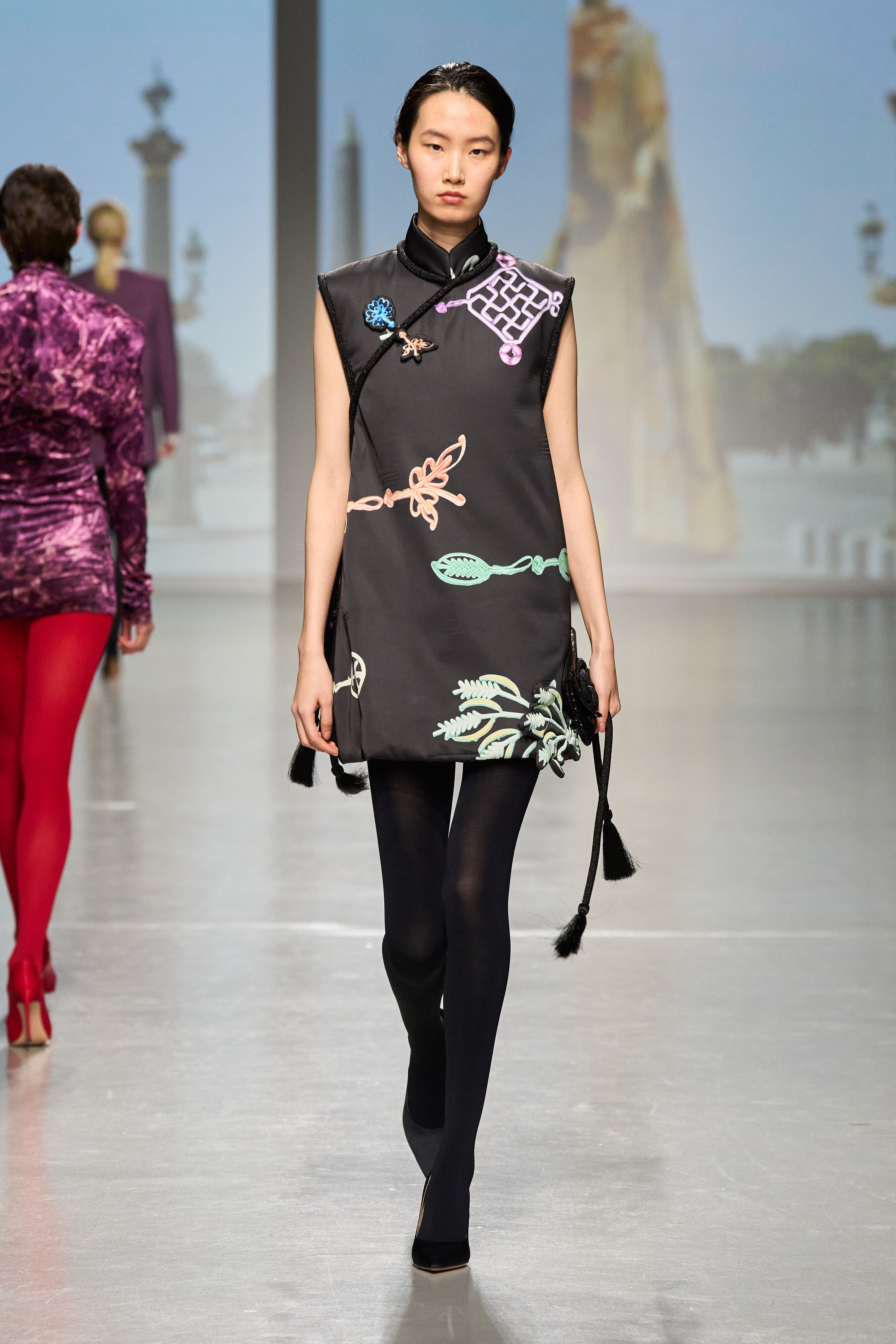 FW2024 – Vivienne Tam Store