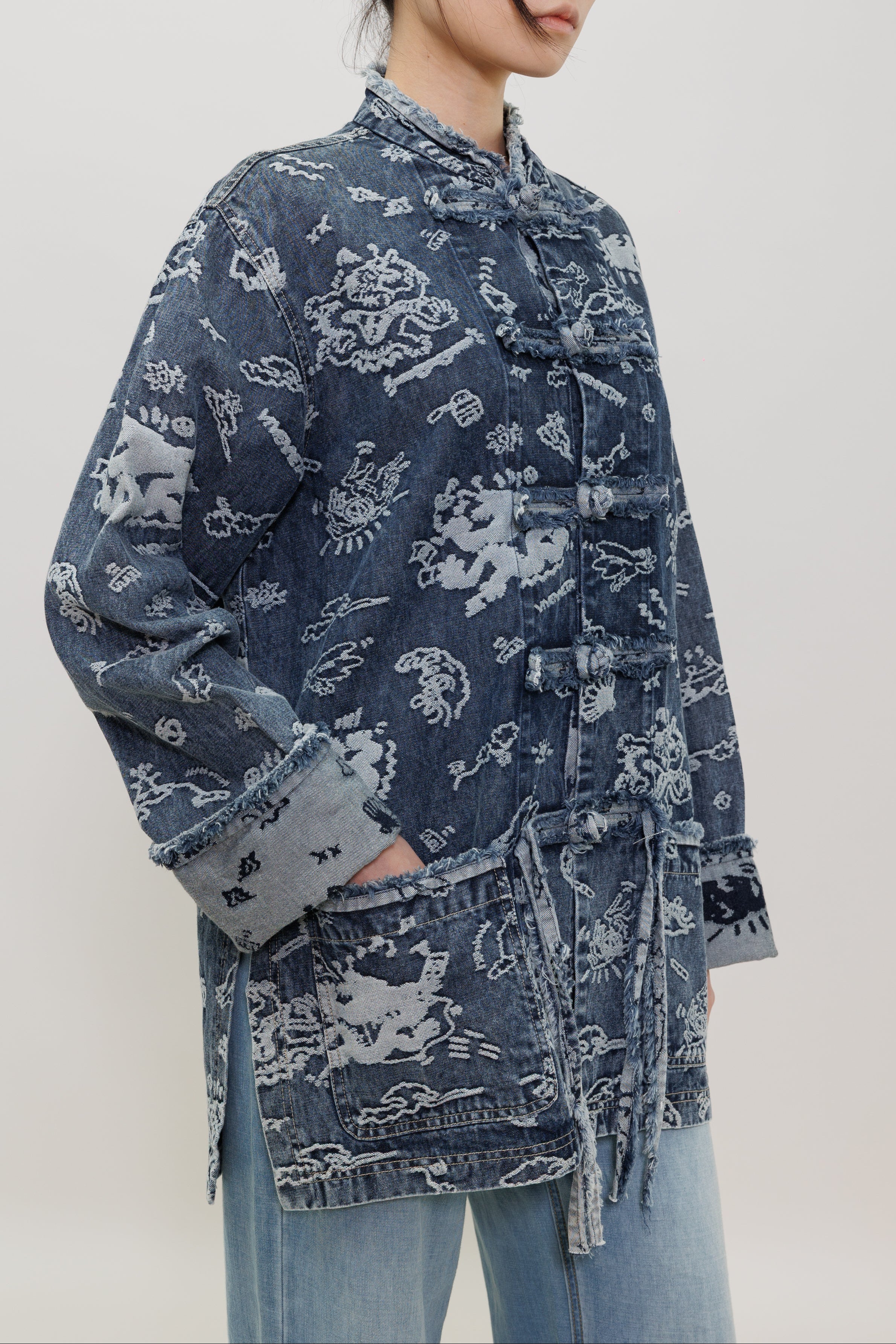 Graffiti Dragon Jacquard Kung Fu Jacket