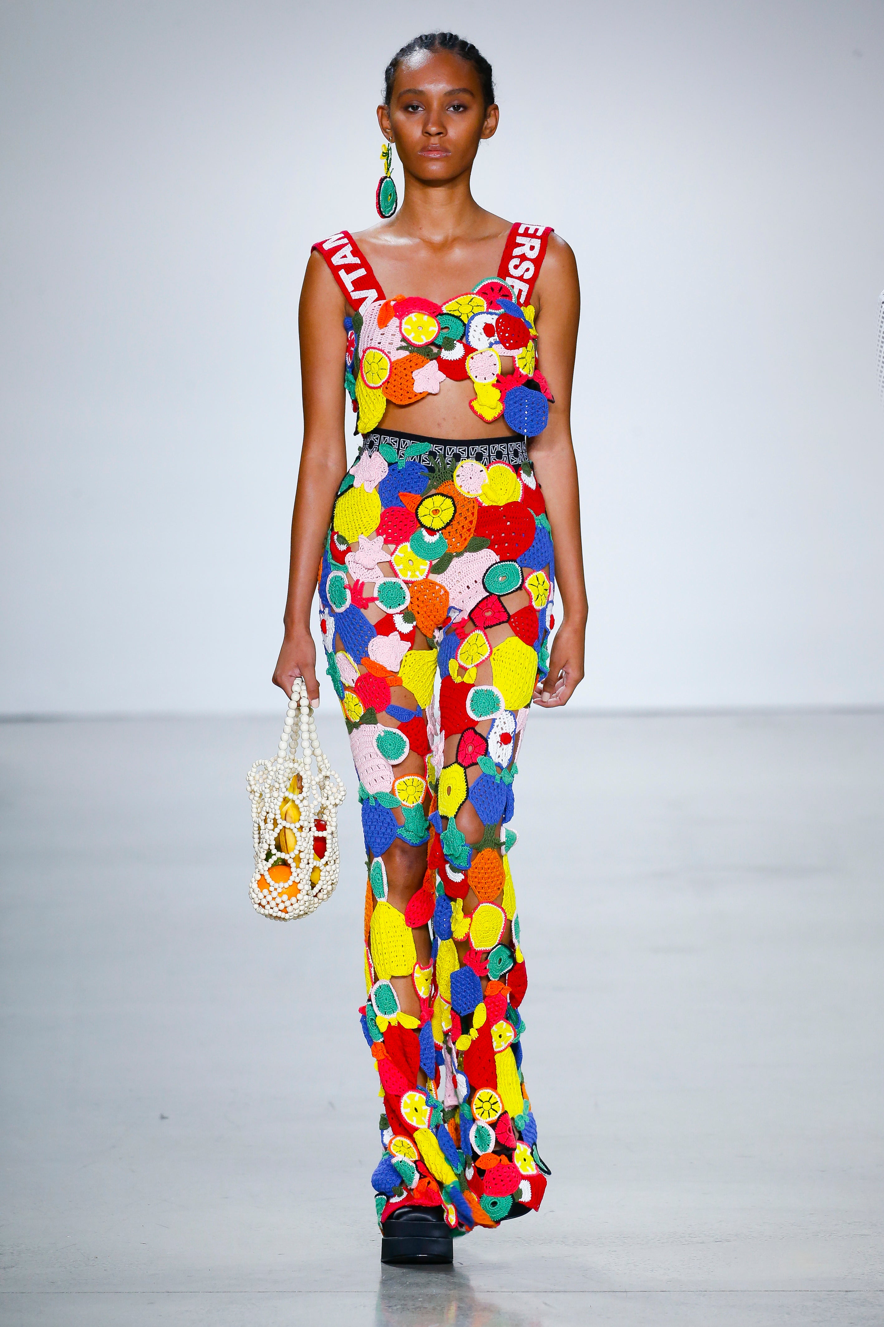 SS2023 – Vivienne Tam Store