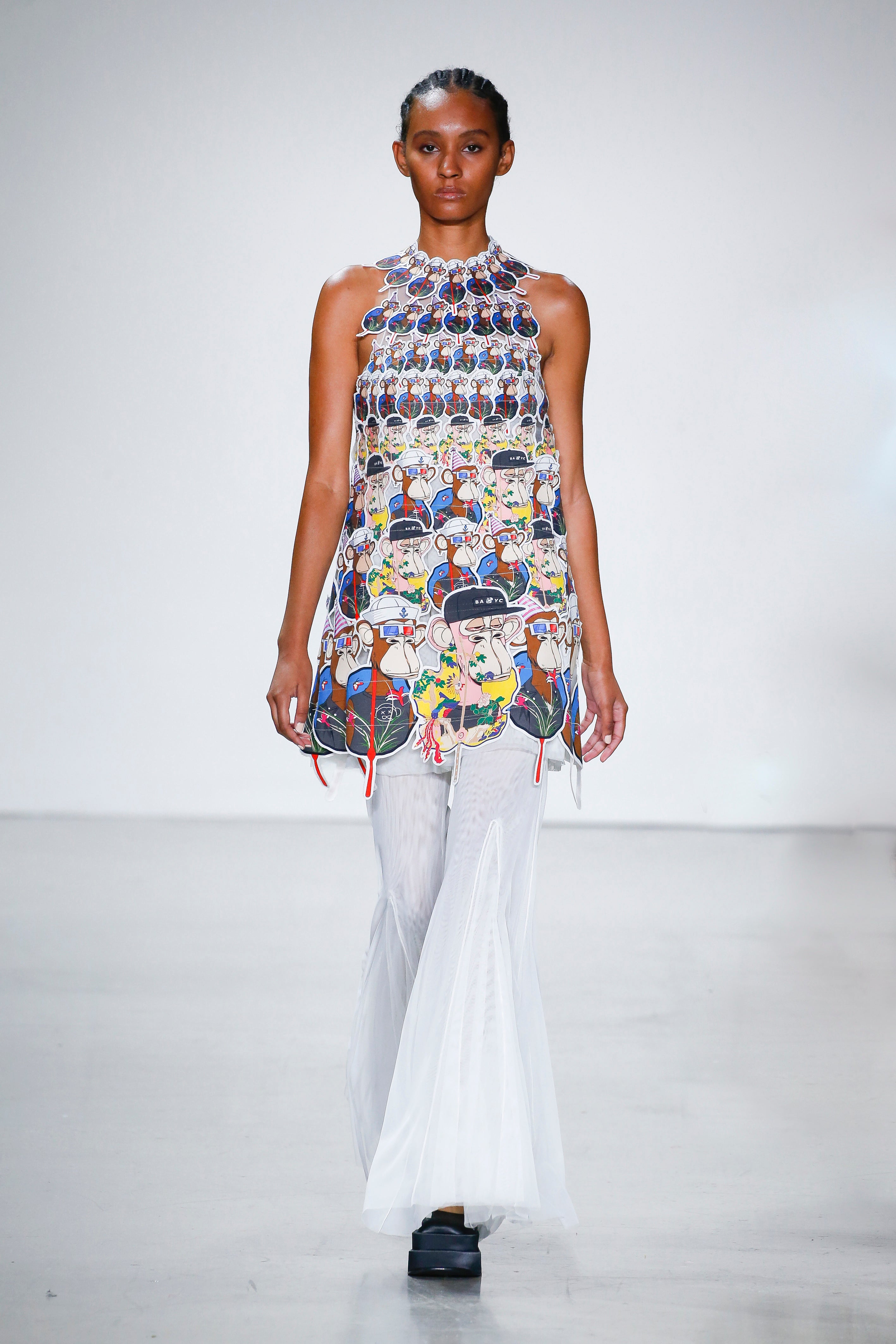 SS2023 – Vivienne Tam Store