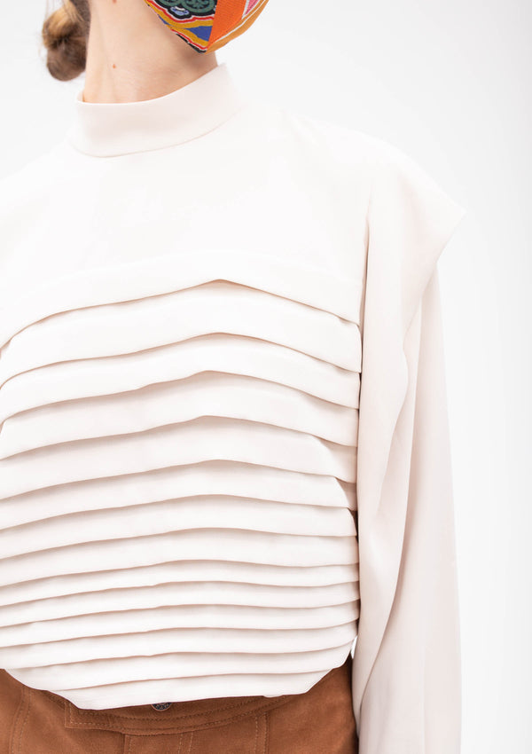 KNIFE PLEATED BLOUSE