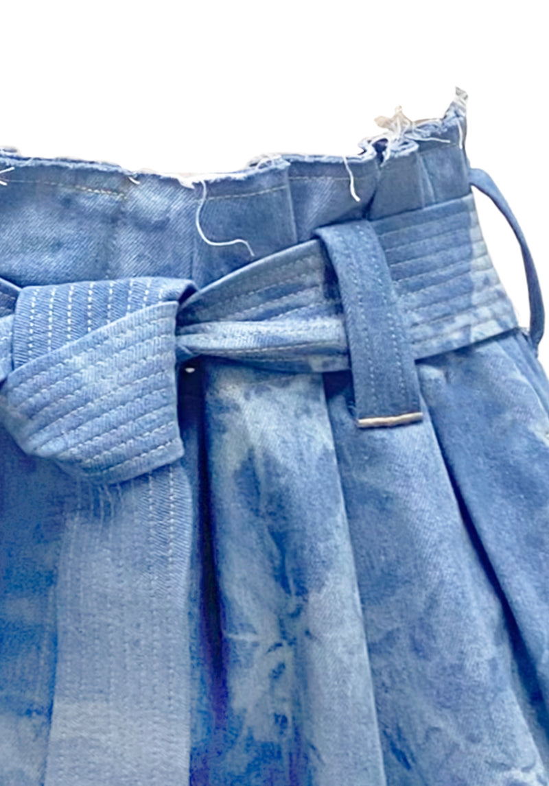 TIE DYE DENIM BELTED SHORTS